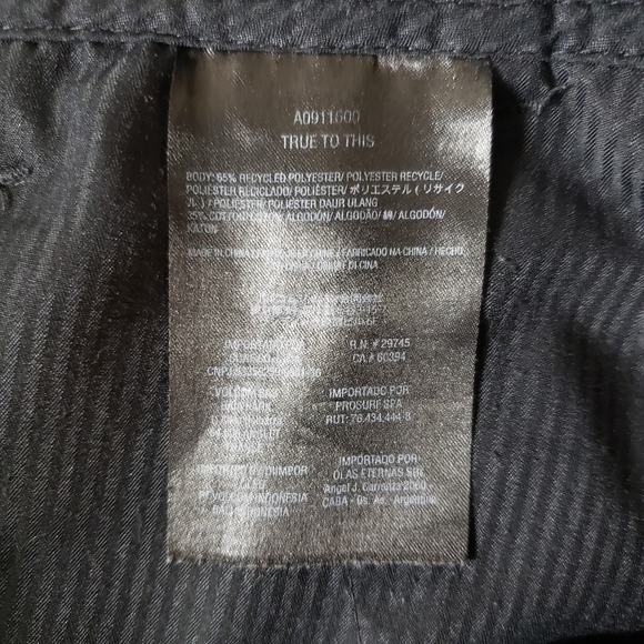 Volcom Frickin Black Chino Shorts-Size 32 - Picture 11 of 12